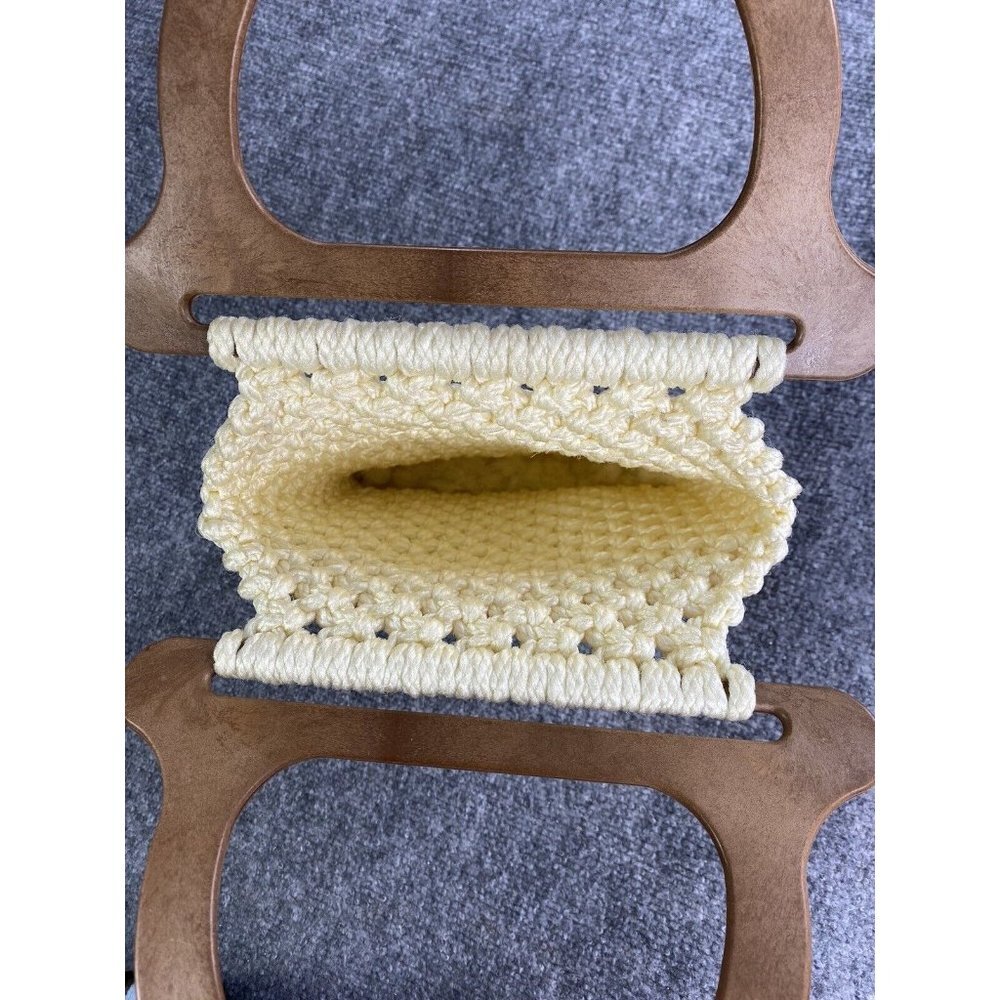 Vintage 70s‎ Macrame Handbag Cream Wooden Handles Boho Handmade Purse Festival - Picture 9 of 15